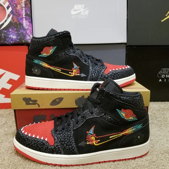 Nike Air Jordan 1 Mid SE Siempre Familia Men Size 13 Brand New In Box Nike Air Jordan 1 Mid SE Shoes  main image 4